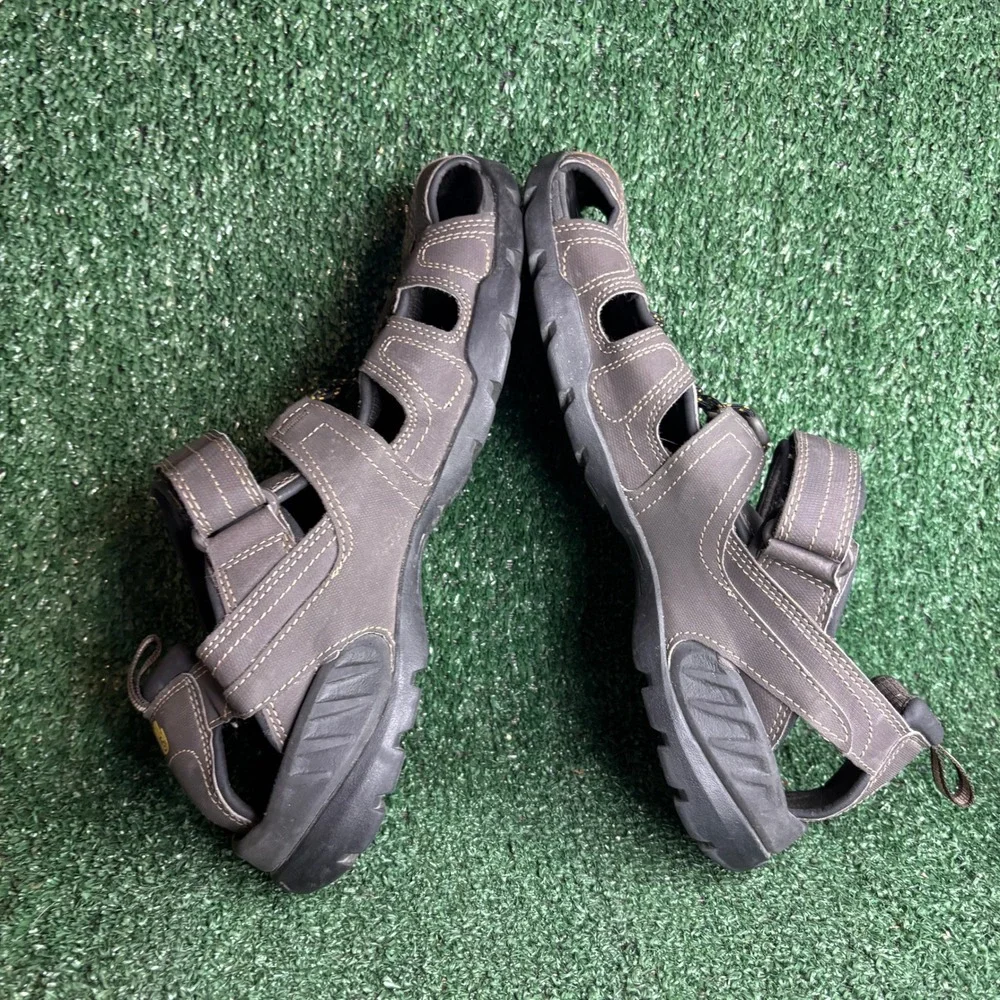 Teva Forebay Closed Toe Hiking Water ShocPad Sport Sandal Brown Mens Size 11